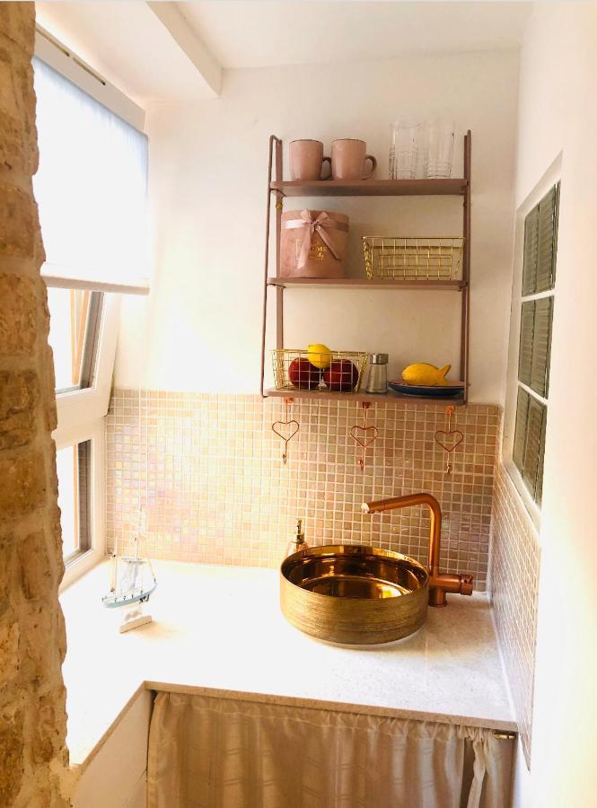 Istrian Stone House In The Heart Of The Beautiful Fishing Village Fazana - Only Few Steps From The Sea And The Wonderful Beach - Incl Plasma-Quad-Plus-Filter Against C O V I D Εξωτερικό φωτογραφία